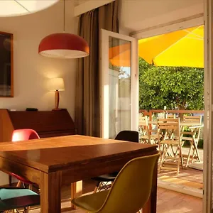 Appartement 2 Bedroom W/garden And Pantheon Views, Lisboa